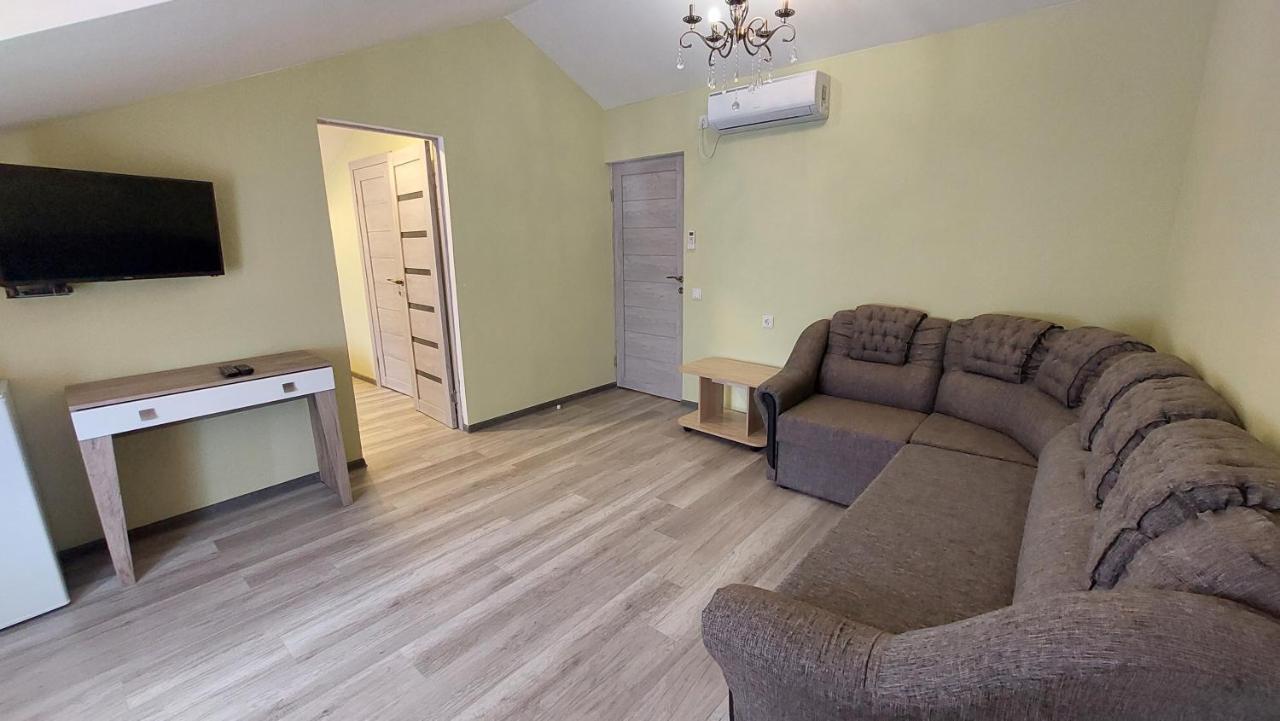 Sea Breeze Guest House Lidzava 外观 照片